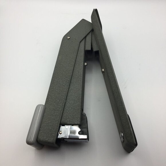 Vintage Retro Bostitch Stapler Heavy Duty Gray Office Work Desk Paperwork Tool - Picture 7 of 14